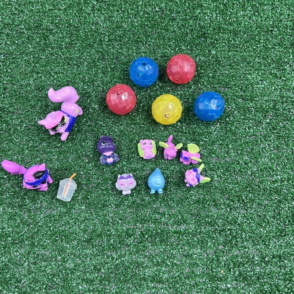 Hatchimals Spin Master Miscellaneous Lot of 12 Figures